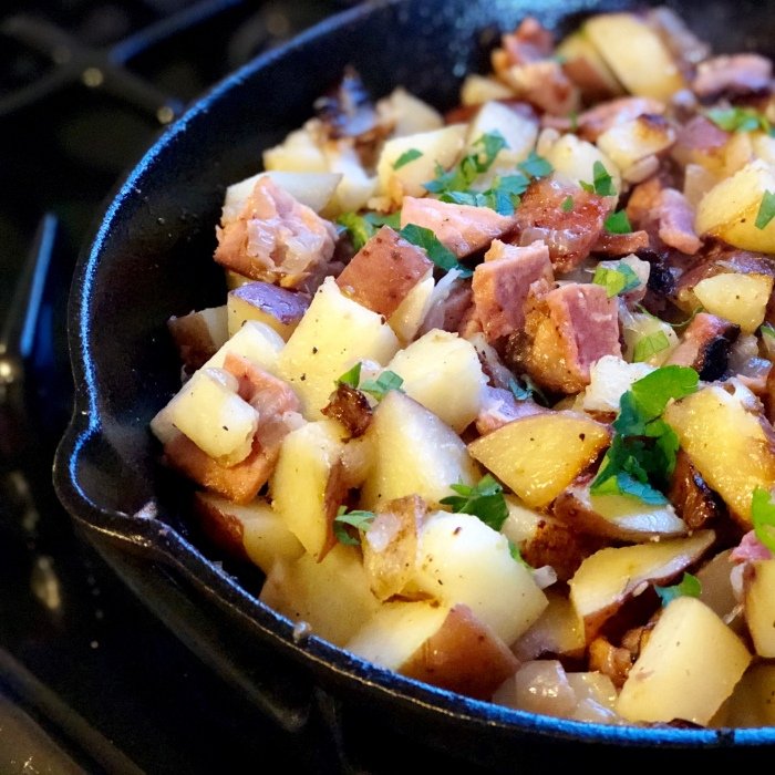 Pommes de Terre du Petit-Déjeuner à la Canadienne