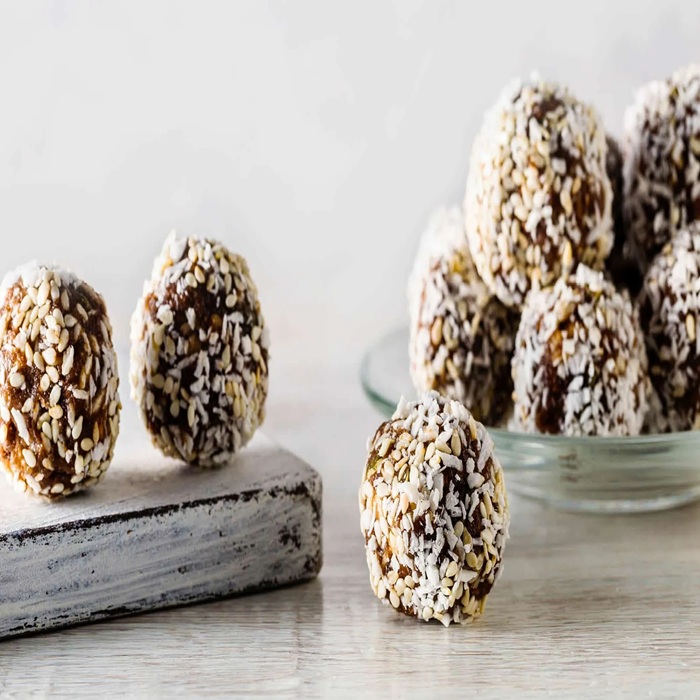 Boules de Figues et Amandes Espagnoles