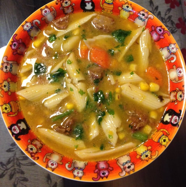 Soupe paysanne au jarret de bœuf et vermicelles